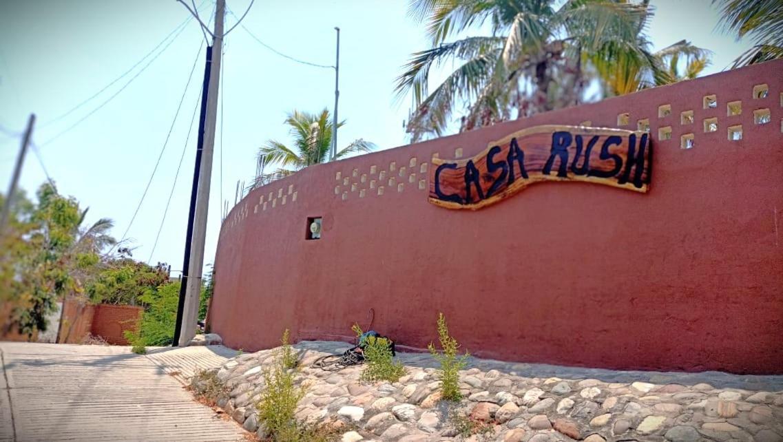 Hotel Casa Rush Puerto Angel Bagian luar foto